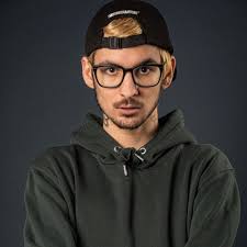 Who produced “Jim Jam” by Yung Alvin?