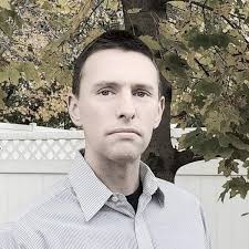 Memoir of a Doomsday Prophet: Devallance, Randall: 9781949472318:  Amazon.com: Books