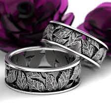 Leaf Ring Wedding Ring Set Custom Made With Cherry Tree Leaves Etsy Wedding Rings Custom Wedding Rings Wedding Ring Sets
