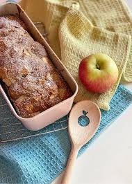 Schneller Kleiner Apfelkuchen Simplylovelychaos Rezept In 2020 Apfelkuchen Rezept Einfach Apfelkuchen Rezept Apfelkuchen Ruhrteig