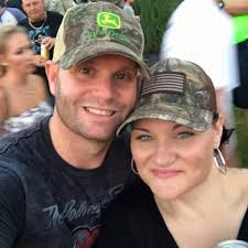 Are older sports cards still worth anything?