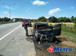 Bak pinang dianduh, putus tali dia berdiri. Sempat Keluar Selepas Kereta Terbakar