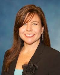 Deanna Victor's Instagram, Twitter & Facebook