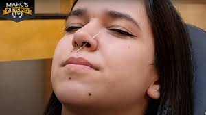 Similar to seamless hoops (see above), but with a bead in the middle to cover the break in the ring. 2 Piercings 1 Nase Vorerst Das Nasenpiercing Mit Stecker Nachtraglich Der Ring Marc S Piercing Tv Youtube