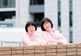 阿佐ヶ谷姉妹 大きな野望は持たない 私たちにとって仕事は 思い出づくり のようなもの はたらく気分を転換させる 女性の深呼吸マガジン りっすん お笑いコンビ 思い出 阿佐ヶ谷