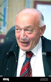 Sir Teddy Taylor Tory MP for Rochford and Southend East Tory Conference Oct  2003 Stock Photo