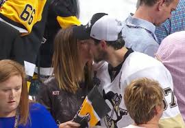 The biggest weddings of the weekend ended up being between john tavares and aryne fuller, brian dumoulin and kayla ermold and nate thompson and sydney kaplan. Sidney Crosby And Kathy Leutner Still Girlfriend Or Wife