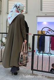 Suet Trenc Kesimi Moda Dikis Bebek Kitaplari Moda