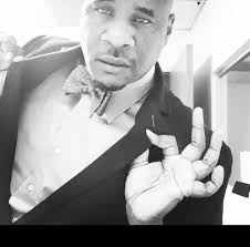 BREAKING: Dave Roberts and Mike Shildt have been suspended 1 game a piece  for their parts in the Dodgers, Padres scuffle last night. Robert Suarez  has been suspended 3 games for hitting