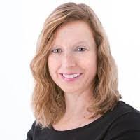 Kari Bower's Instagram, Twitter & Facebook