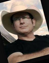 Doug Bruce Country singer in Australia... So proud of my Cousin.