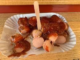 Vw Currywurst Am Rathausmarkt In Hamburg Currywurst Wurstchen Hamburg