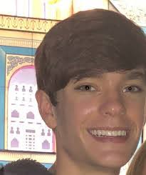 Niki Harvey's Instagram, Twitter & Facebook