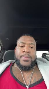 Devaughn Hall's Instagram, Twitter & Facebook