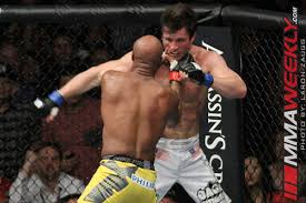 On the street, the guy who punches the other guy in the face harder and more often. Ufc 148 Results Anderson Silva Silences Chael Sonnen With 2nd Round Tko Mmaweekly Com