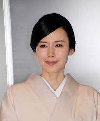 中谷美紀 ストイックすぎる美生活 ７年間 砂糖断ち デイリースポーツ online 中谷美紀 中谷 髪型 セット
