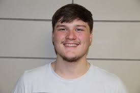 Singles play carries Cadets past Saydel, 5-4