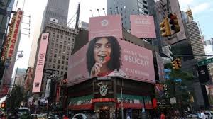 Résultat de recherche d'images pour "sophie vershbow"