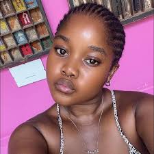 What fully furnished bachelor apartments are available near Rhodes  University with WiFi and NSFAS accreditation?