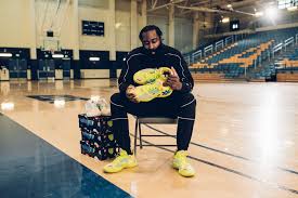 Futurenatural brings the basketball shoe to the next level, with a seamless design and new fit system that works with the athlete to support them as they move freely. James Harden Unveils Two Adidas Harden Vol 5 Colorways Filled With Nods To His Family And Friends Kicksonfire Com