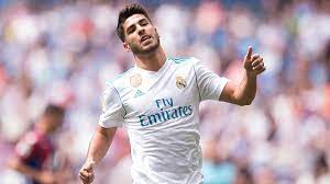 Karim mostafa benzema (born 19 december 1987) is a french professional footballer who plays as a striker for spanish club real madrid and the france national team.he is known for his aerial ability, workrate, playmaking and finishing. Real Madrid Marco Asensio Verletzt Sich Beim Rasieren Fussball Champions League