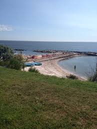 Am avut un sejur minunat, cu o gazda primitoare si foarte receptiva. Holiday Tags Last Minute