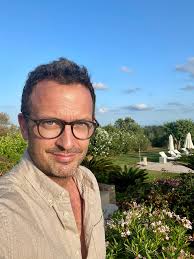 Some well needed time in a sunny place with my family…so great to cook,  sleep, listen to my inner voice and some great music, before I hit the road  again the end