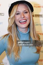 16,929 18th Screen A Stock Photos, High-Res Pictures, and Images