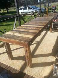 Pallet Dining Table Love This Want To Build One Large Enough To Seat 8 People Or More Pallet Dining Table Diy Outdoor Table Patio Dining Table