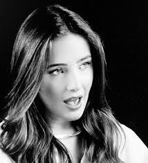 Bethany Franks's Instagram, Twitter & Facebook