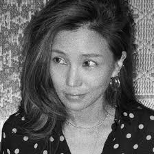 Meet artist Hyunjin Park (@hyunhyunhyunjin) from our “Out of Context” group  exhibition,