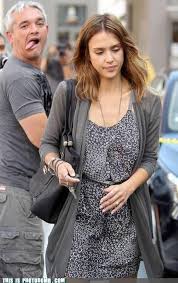 Huge collection, amazing choice, 100+ million high quality, affordable rf and rm images. Jessica Alba Is Yummy Photobombs Photobomb That Guy