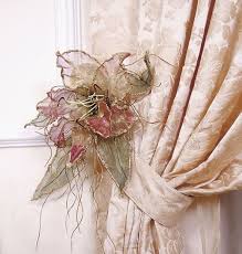 как сделать подхваты для штор на магнитах своими руками Podhvaty Dlya Shtor Ruchnoj Raboty 44 Krasivyh Varianta Shtory Idei Romanticheskie Spalni