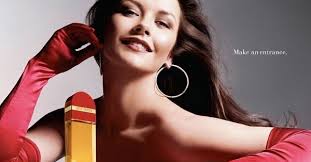 Entering The Red Door Again ~ Fragrance Reviews