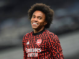 Willian terminou o ano de 2017 como artilheiro da equipe com 17 gols, superando o capitão dudu (16 gols) e o colombiano miguel borja (10 gols). Arsenal In Talks Over Willian Exit Sports Mole