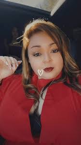 Crystal Crowson's Instagram, Twitter & Facebook