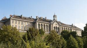 Plus de la moitié de cette population est née dans une autre région française ou. Centre De Formation Continue Ile De France Apprentis D Auteuil