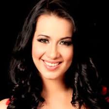 Beauty queen stabbed in broad daylight