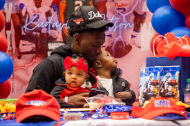 D1 bound! See photos of Duncanville football players signing national  letters of intent