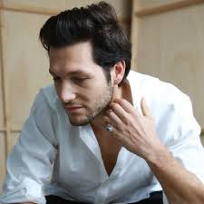 Jeff wilbusch has signed with echo lake entertainment for mangement, variety has learned exclusively. Jeff Wilbusch Jeffwilbusch Twitter