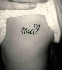 Pfoten tattoo tattoo knöchel tattoos für frauen klein kindernamen tattoos tattoo freundschaft tattoos mit namen tattoos oberarm tochter tattoos. Name Tattoo Ideen Fur Unterarm Handgelenk Fuss Schulter Und Rucken