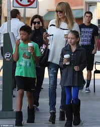 According to the january 27, 2020, issue of ok! Heidi Klum Gets Coffee With Kids As She Prepares For New Season Of Germany S Next Top Model Daily Mail Online