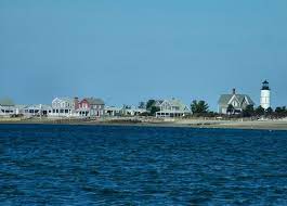 West Barnstable Sandy Neck Beach In West Barnstable One Of The Longest Beaches On Cape Cod Has An Interesting History Quiet Beach Cape Cod Favorite Places