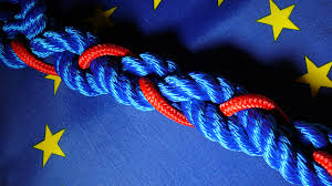 The criteria require that a state has the institutions to preserve democratic governance and human rights, has a functioning market economy, and accepts the obligations and intent of the eu. Die Zukunft Der Eu Die Kopenhagener Kriterien