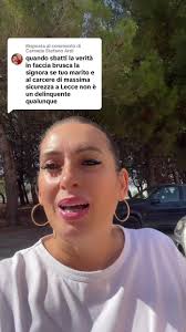 Confronto sull'acquisto di capi originali vs contraffatti