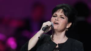 « une information judiciaire a été ouverte », a déclaré le. Maurane Est Decedee Mort De La Chanteuse Maurane