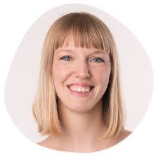 Rachael Bain's Instagram, Twitter & Facebook