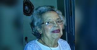 Melissa Shoopman's Instagram, Twitter & Facebook