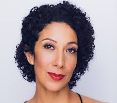 Sarah Nina's Instagram, Twitter & Facebook