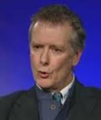 Stephen Smallwood's Instagram, Twitter & Facebook